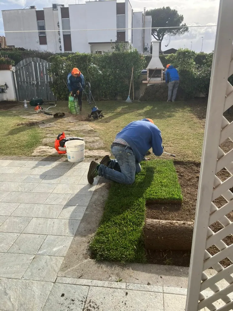 Rifacimento prato, Villa privata — foto 3